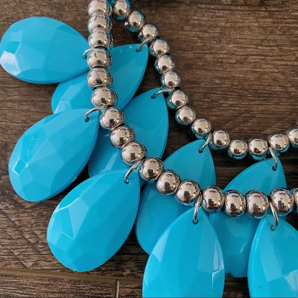 Large Statement Necklace Long Costume Jewelry Royal Blue Chicos Chunky - Picture 3 of 4